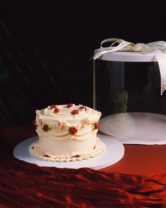 Customizable vintage cake (1.5KG)