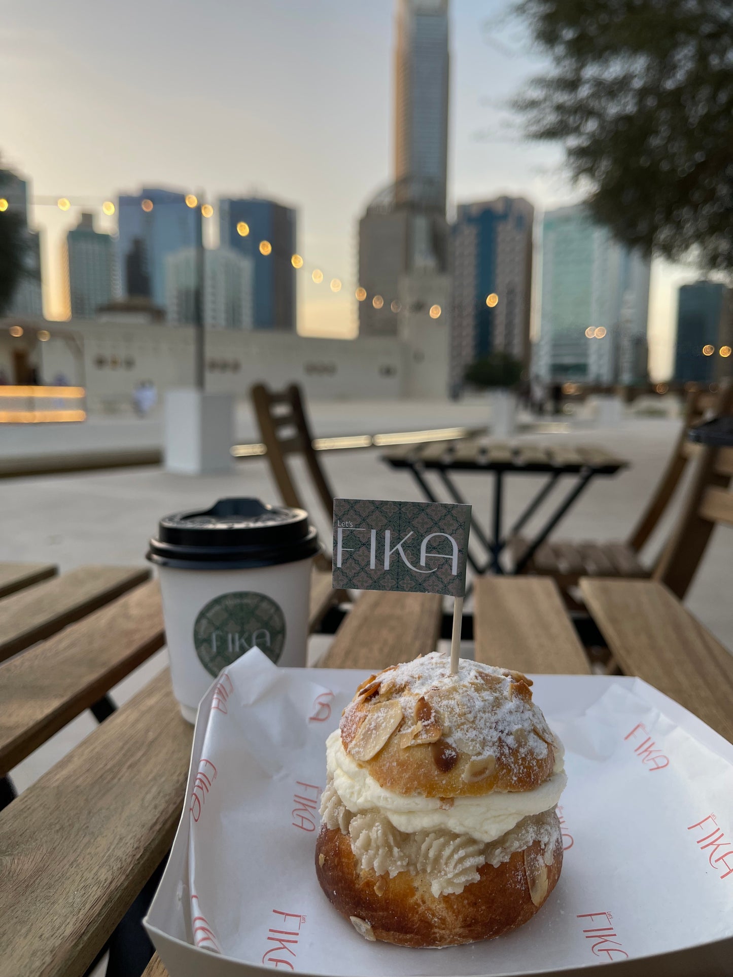 Petit Choux Semla